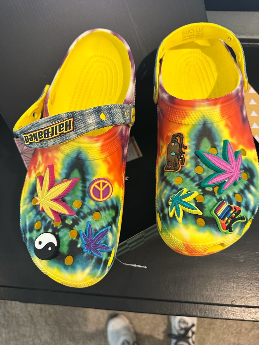 CROCS men’s/womens limited edition demon slayeranimie